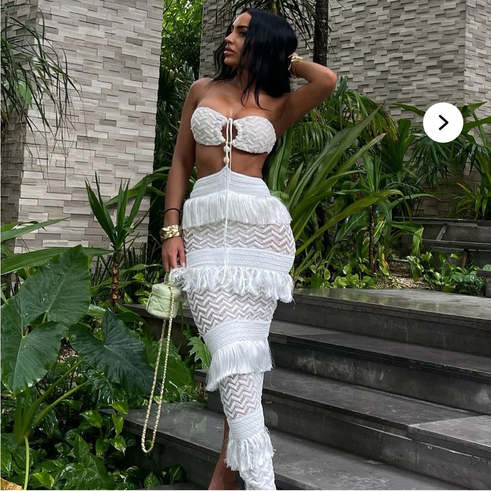 FASHION NOVA WHITE SUMMER VACATION RUFFLE MERMAID CROCHET BEADED DRESS L LARGE